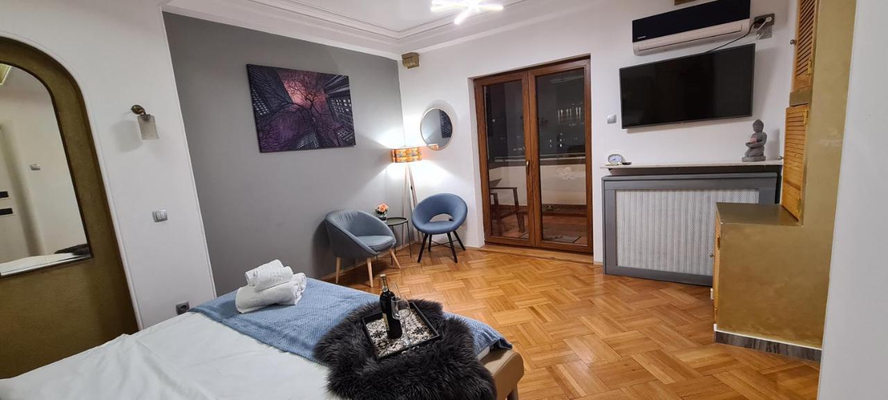 Central Arghezi Art Deco Apartment Piata Universitatii Bucarest Esterno foto