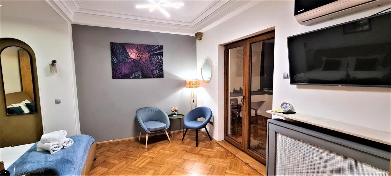 Central Arghezi Art Deco Apartment Piata Universitatii Bucarest Esterno foto